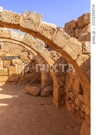 Qasr Al Hallabat desert castle, Jordan Qasr Al Hallabat desert castle, Jordan 102856859