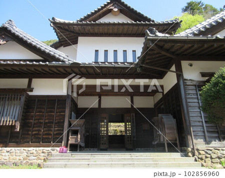 宮崎県西米良村小川民族資料館 102856960