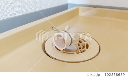 【画像補正済み】洗濯機下排水溝  102858689