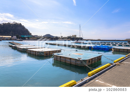 千葉県鋸南町　保田魚港 102860083