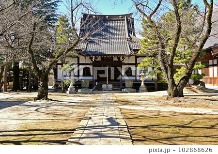 川口散歩・日蓮宗 実相寺 本堂 川口散歩・日蓮宗 実相寺 本堂 102868626