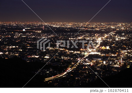 岐阜城から眺める名古屋駅、川島PA、138タワー方面 102870411