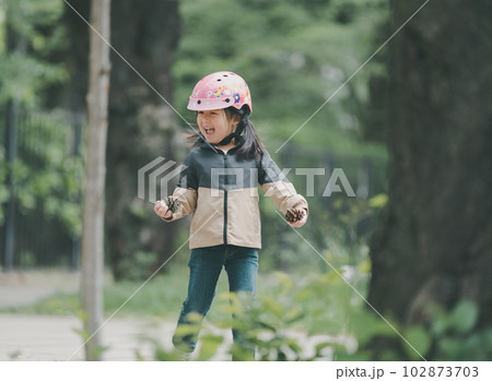 4 years old 4 years old 102873703