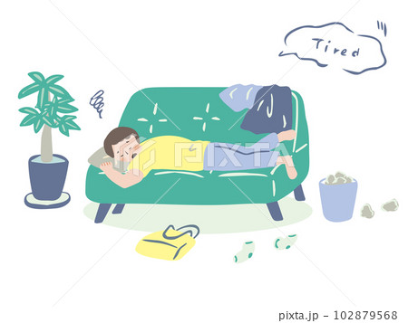 ソファに倒れ込む男性 102879568