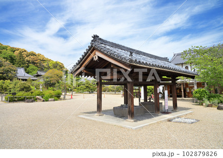聖徳太子御廟所 叡福寺　手水舎（大阪府南河内郡太子町） 102879826