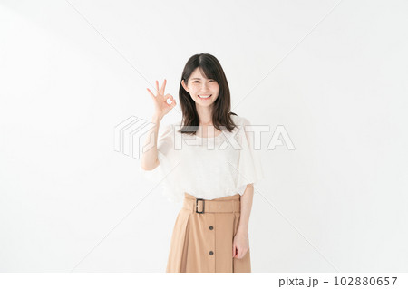 カジュアル　ビジネス　OK 102880657