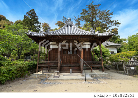 聖徳太子御廟所 叡福寺　見真大師堂（大阪府南河内郡太子町） 102882853