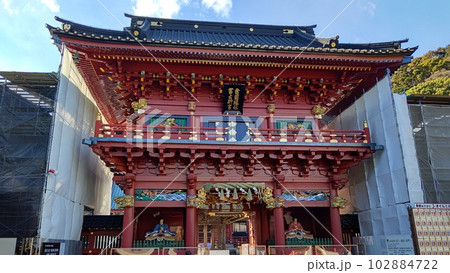 静岡浅間神社・神部神社、総漆塗の楼門【日本・静岡】 102884722