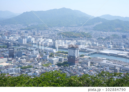 黄金山から眺めた広島市内の景色 黄金山から眺めた広島市内の景色 102884790