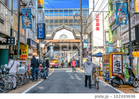 東京都練馬区の都市風景 中村橋駅 東京都練馬区の都市風景 中村橋駅 102889696