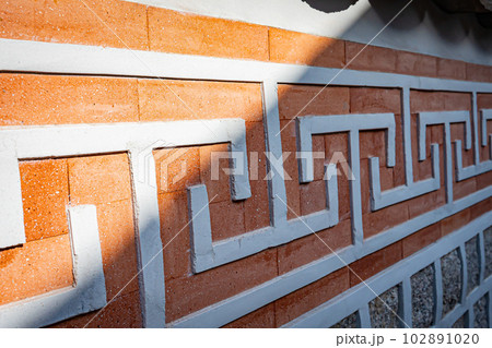 韓国　北村韓屋村の風景 102891020