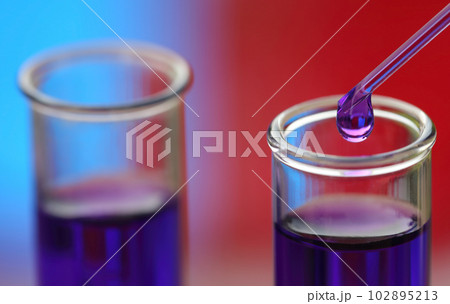 Test tubes with dropper 102895213