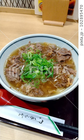肉肉うどん 102895470
