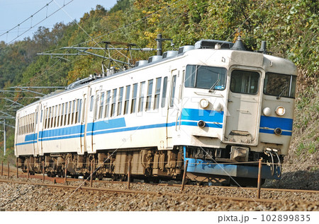 北陸本線　津幡ー倶利伽羅　JR西日本　475系　A06編成（金沢） 102899835