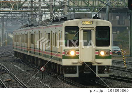 上越線 高崎 JR東日本 107系 R8編成(高崎) 上越線 高崎 JR東日本 107系 R8編成(高崎) 102899860