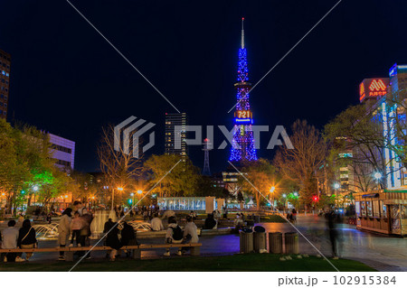 北海道　札幌市　大通公園の夜景 102915384