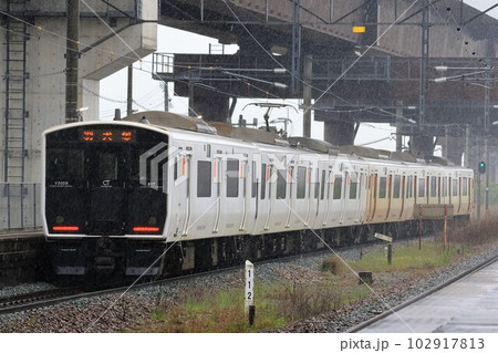 【JR九州】817系（鹿児島本線：肥前旭駅） 102917813