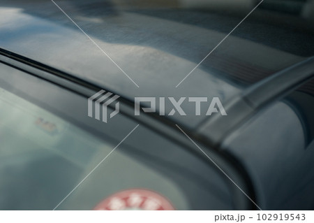 車のルーフの色褪せ 102919543