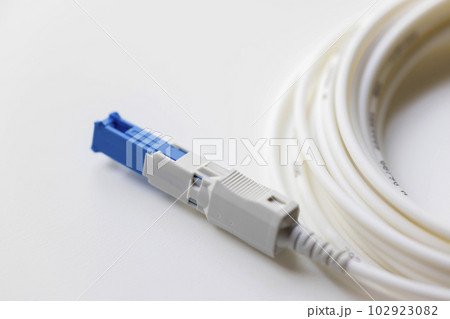 新品の光ケーブル 102923082