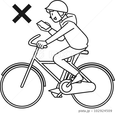 スマホを見ながら自転車で走る若い男性 102924509