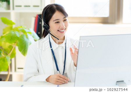 白衣のオペレーター 白衣のオペレーター 102927544