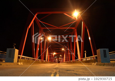 夜の厚岸大橋 夜の厚岸大橋 102930715