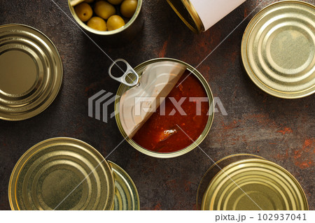 Canned food in blank metal jars, concept of canned food 102937041