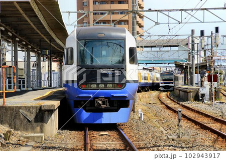 『醤油と漁港の町』銚子と東京を結ぶ… 特急しおさい・255系 102943917