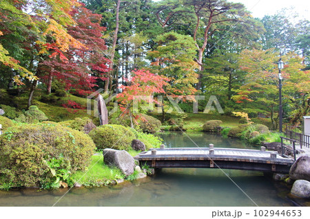 日光山輪王寺の日本庭園 栃木県日光市 102944653