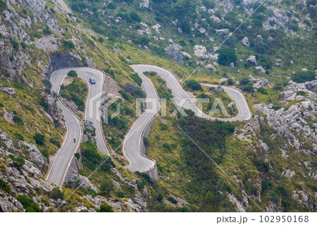 View of the winding road to the mountains. 102950168