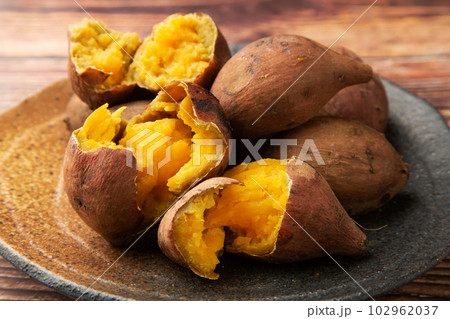 安納芋の焼き芋 102962037