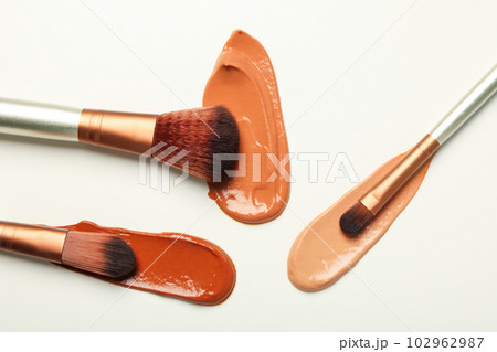 Concept of cosmetic and make up - foundation Concept of cosmetic and make up - foundation 102962987
