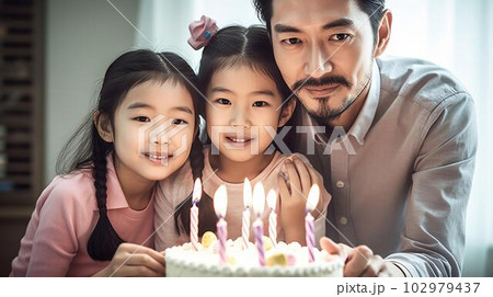子供のバースデーパーティー・誕生日を祝う父子家族・ファミリー・親子(Generative AI) 子供のバースデーパーティー・誕生日を祝う父子家族・ファミリー・親子(Generative AI) 102979437