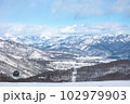 長野　HAKUBA47のゲレンデから白馬村と高妻山を望む 102979903