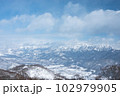 長野　アルプス平から白馬村を望む 102979905