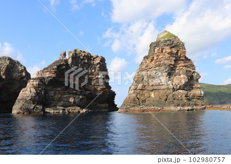 サクバルキャニオン　慶良間諸島　阿嘉島　沖縄県　 102980757