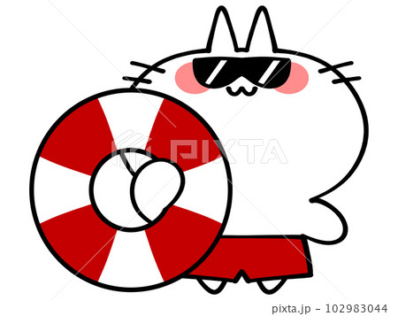 浮き輪を持った海パンにゃんこイラスト素材 102983044