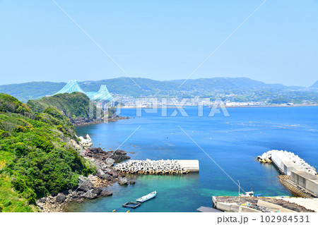 平戸島より(生月大橋)生月島方面を望む(長崎県平戸市)【2023.5】 平戸島より(生月大橋)生月島方面を望む(長崎県平戸市)【2023.5】 102984531