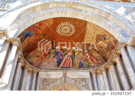 サン・マルコ大聖堂 ファサード_6 102987197