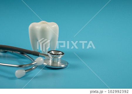 Dental professional doctor concept, healthy care equipment tools, dental care professional banner, clean copy space Dental professional doctor concept, healthy care equipment tools, dental care professional banner, clean copy space 102992392