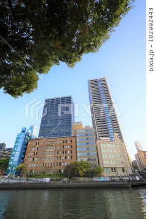 大阪中之島散歩　渡辺橋から天満橋へ 102992443