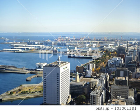 神奈川県 横浜風景 大さん橋、山下公園方面 12月 神奈川県 横浜風景 大さん橋、山下公園方面 12月 103001381