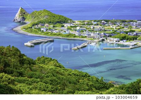 立石山から見た糸島の美しい風景　福岡県糸島市 103004659