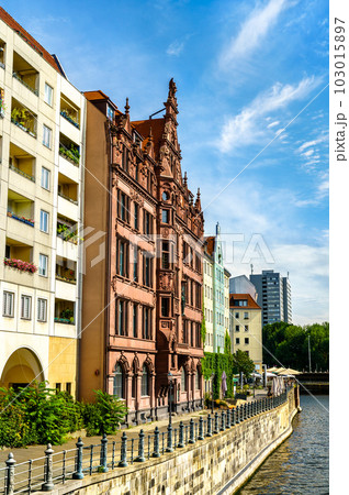 Architecture of the Nikolaiviertel, an old quarter of Berlin in Germany 103015897