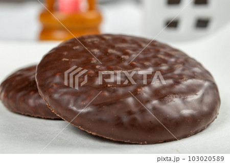 チョコパフケーキ 103020589