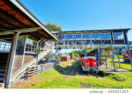 クロフォード公園内 JR北海道 幌内線 三笠駅(幌内太駅)跡 クロフォード公園内 JR北海道 幌内線 三笠駅(幌内太駅)跡 103021361