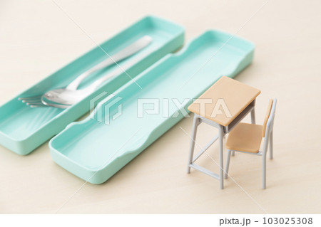 教育　給食イメージ 103025308