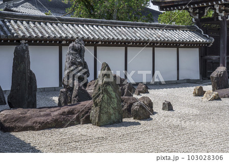 東福寺本坊庭園 八相の庭 南庭 東福寺本坊庭園 八相の庭 南庭 103028306
