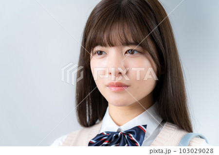 高校生 103029028