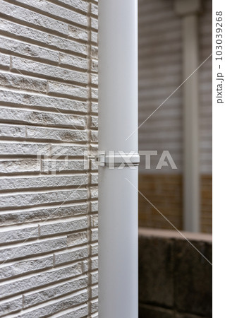 一戸建て住宅の雨どい 一戸建て住宅の雨どい 103039268